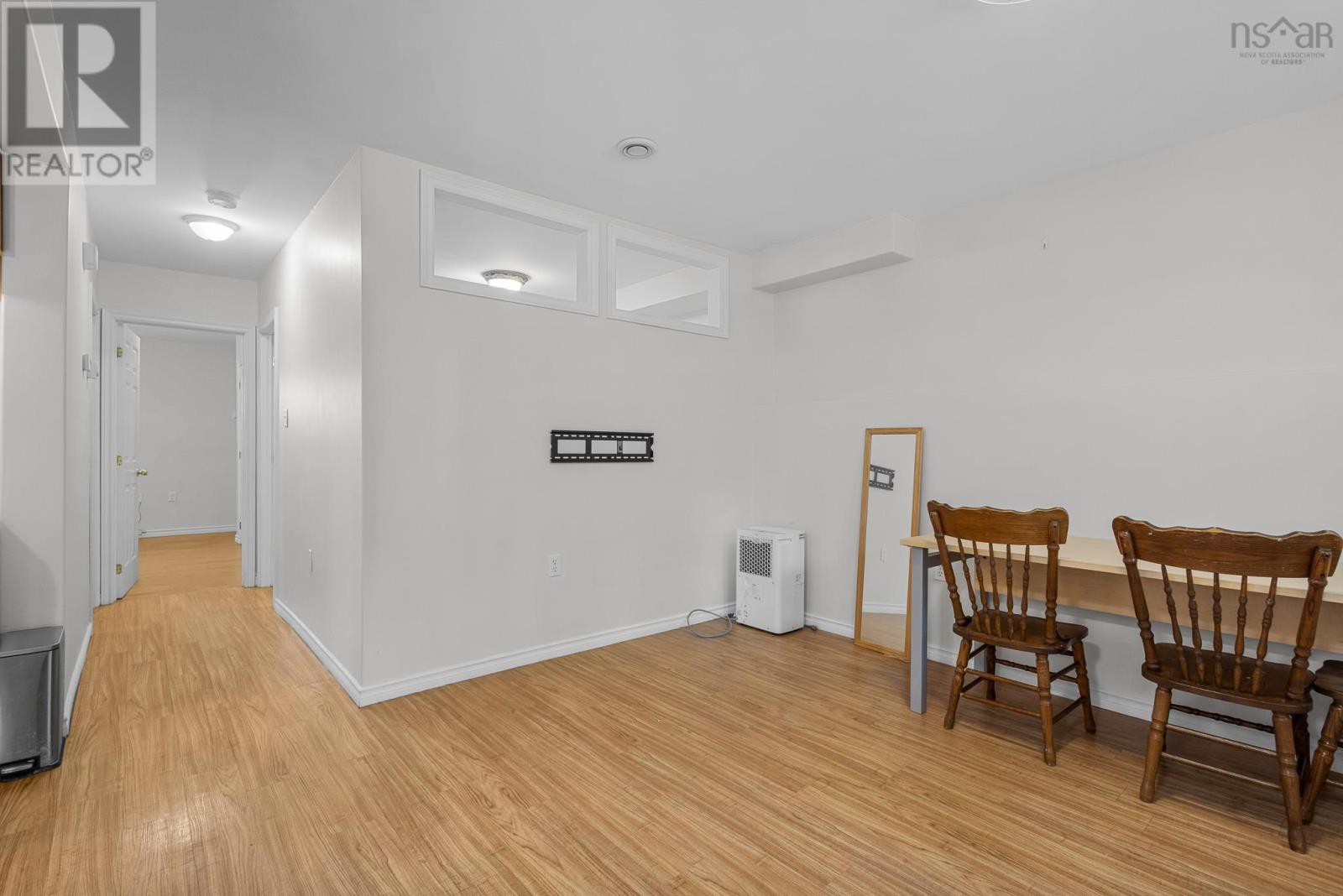 6147 Pepperell Street, Halifax, Nova Scotia  B3H 2X6 - Photo 33 - 202619449
