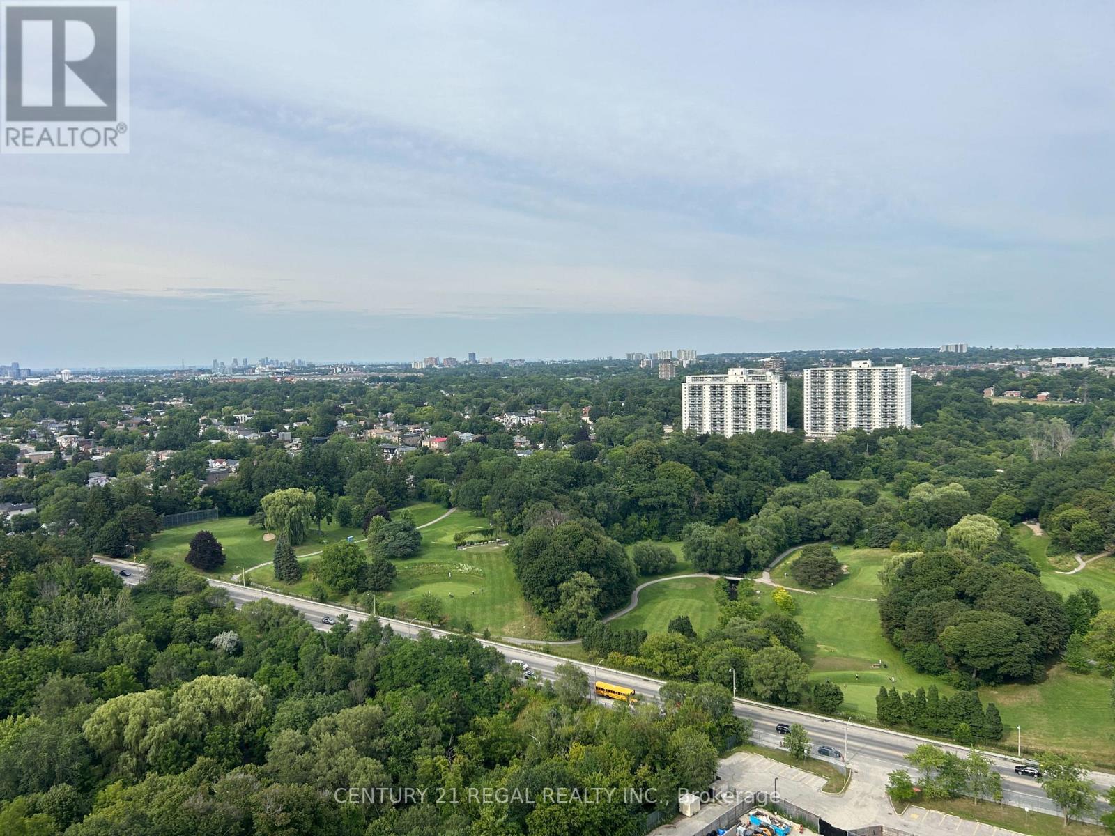 2908 - 5 Massey Square, Toronto, Ontario  M4C 5L6 - Photo 9 - E13633540