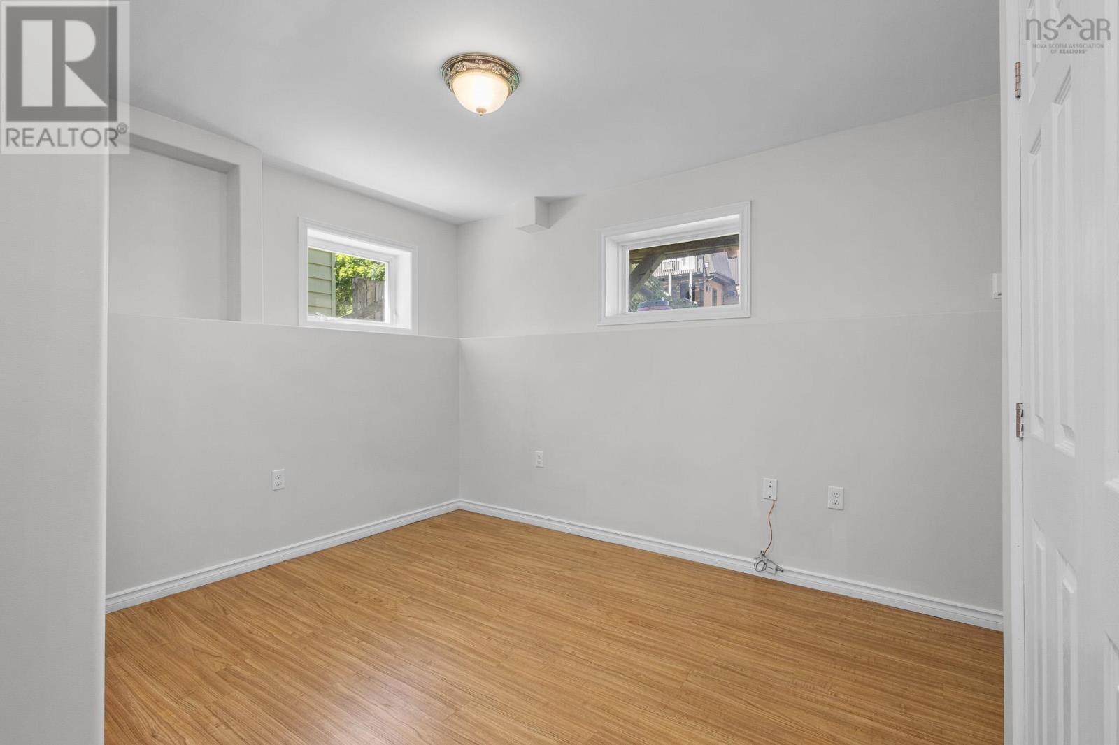 6147 Pepperell Street, Halifax, Nova Scotia  B3H 2X6 - Photo 39 - 202619449