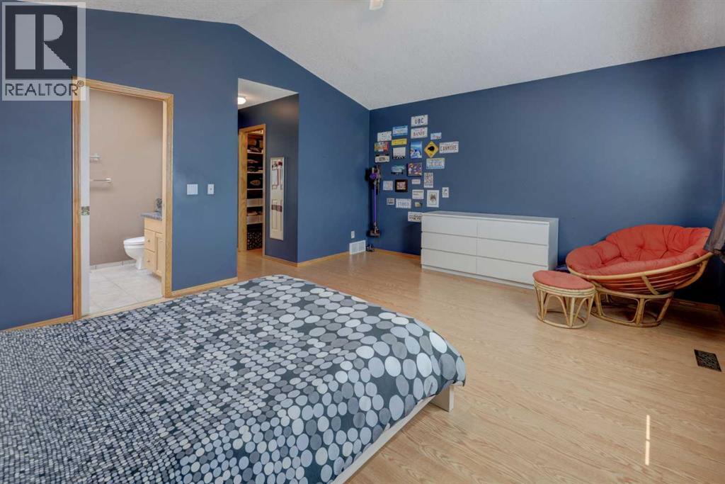 189 Citadel Crest Park NW, Calgary, Alberta  T3G 4N1 - Photo 15 - A2334369