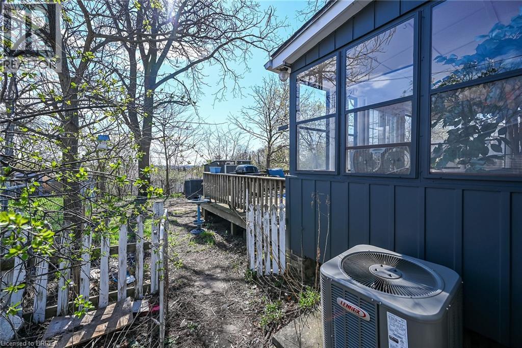 27 High Street, Brantford, Ontario  N3R 3Y3 - Photo 39 - 40838217