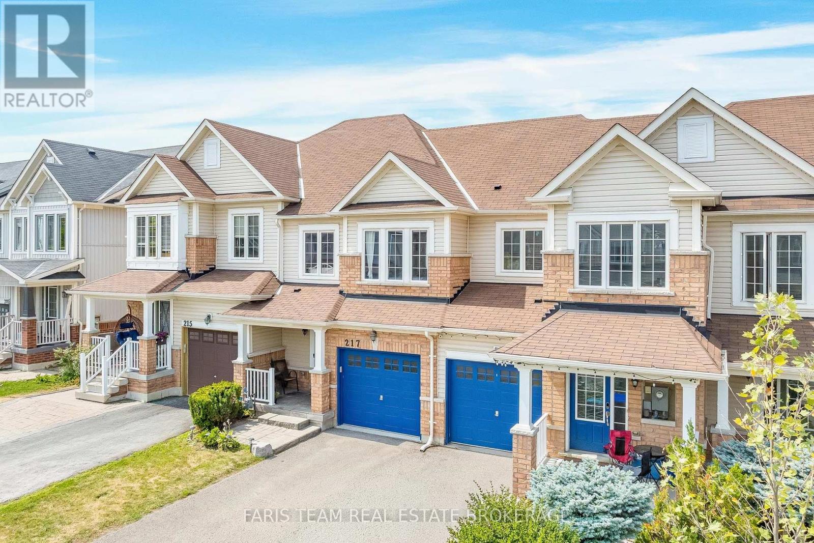 217 Orr Drive, Bradford West Gwillimbury, Ontario  L3Z 0S3 - Photo 2 - N13633336