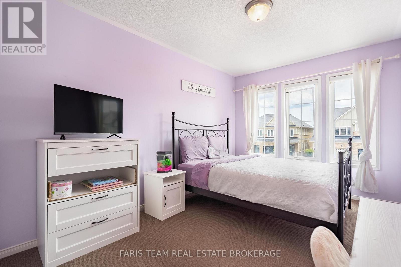 217 Orr Drive, Bradford West Gwillimbury, Ontario  L3Z 0S3 - Photo 22 - N13633336