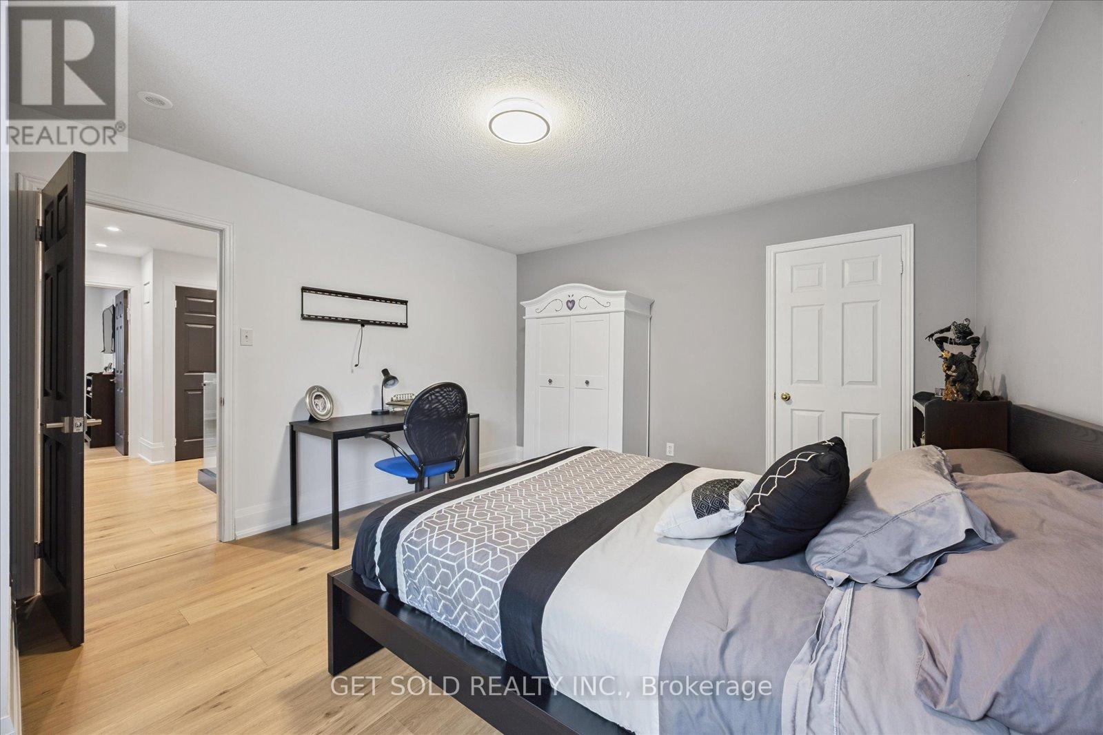 64 Spence Drive, Aurora, Ontario  L4G 6M6 - Photo 31 - N13633348