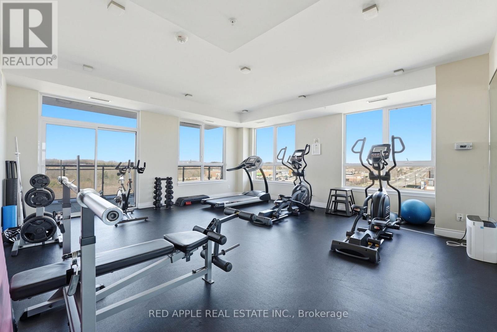 719 - 11611 Yonge Street N, Richmond Hill, Ontario L4E 3N8 - Photo 11 - N13633394