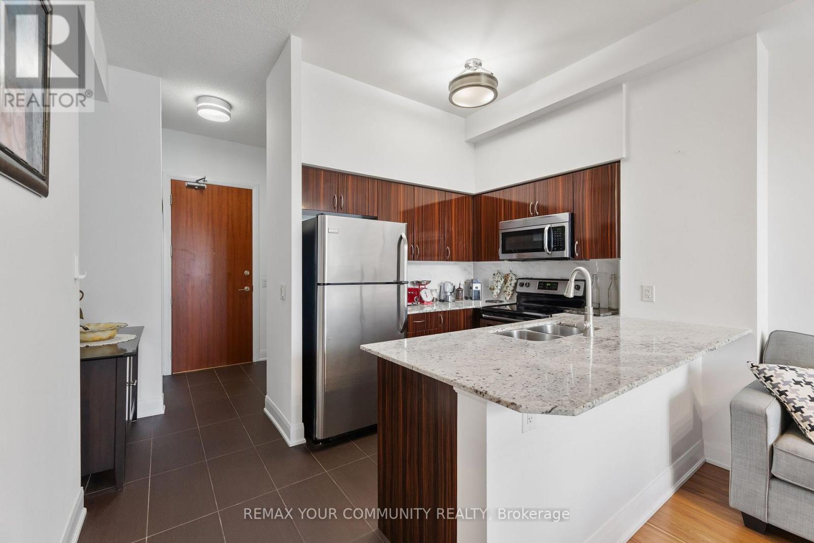 205 - 4700 Highway 7, Vaughan, Ontario L4L 0B4 - Photo 13 - N13633452