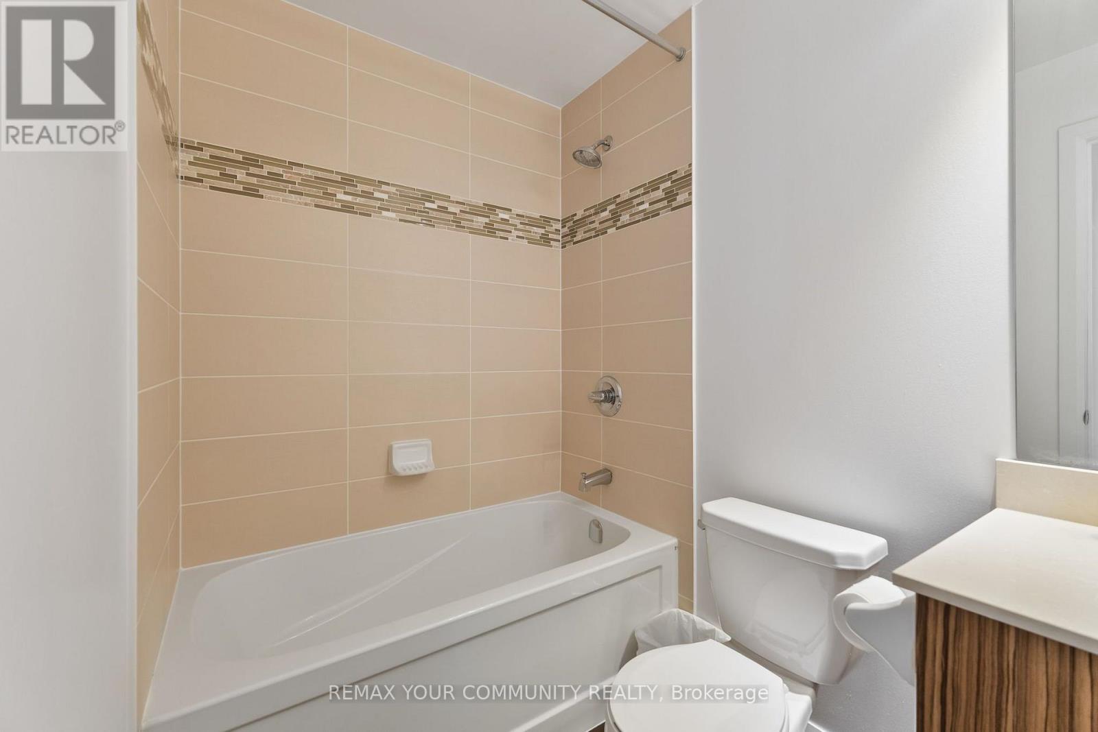 205 - 4700 Highway 7, Vaughan, Ontario L4L 0B4 - Photo 22 - N13633452