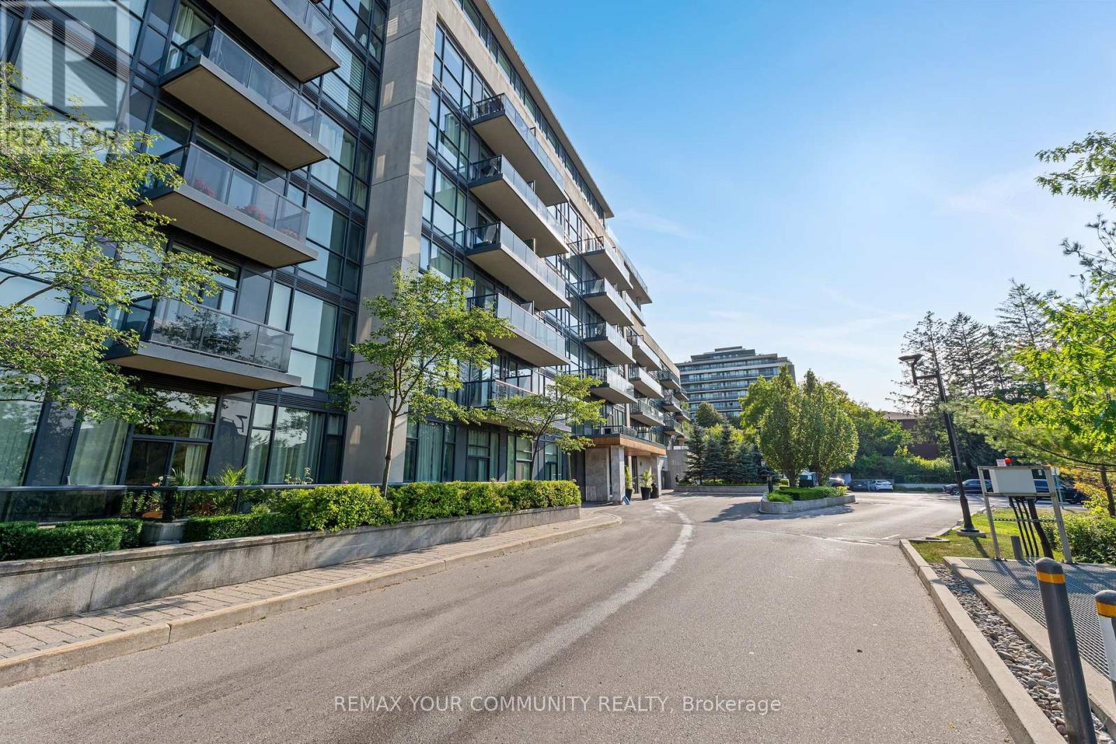 205 - 4700 Highway 7, Vaughan, Ontario  L4L 0B4 - Photo 2 - N13633462