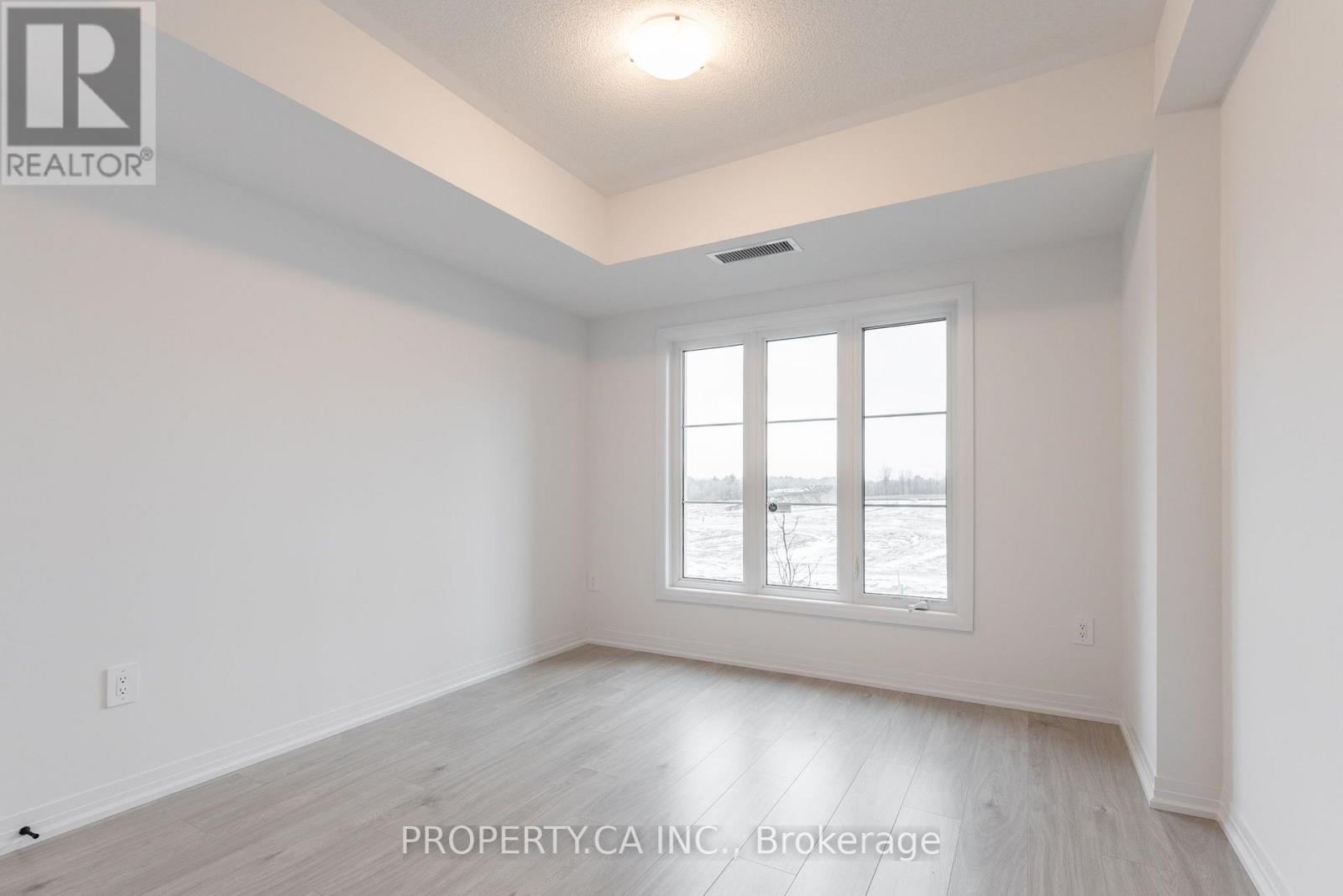 205 - 15 Kneeshaw Drive, Barrie, Ontario  L9J 0J8 - Photo 14 - S13633414