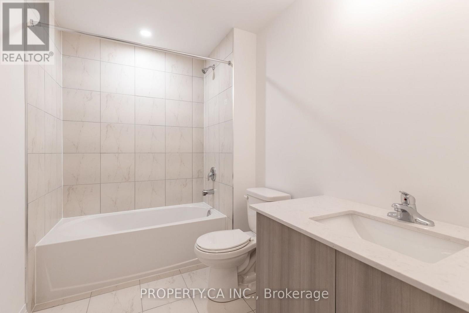205 - 15 Kneeshaw Drive, Barrie, Ontario  L9J 0J8 - Photo 16 - S13633414