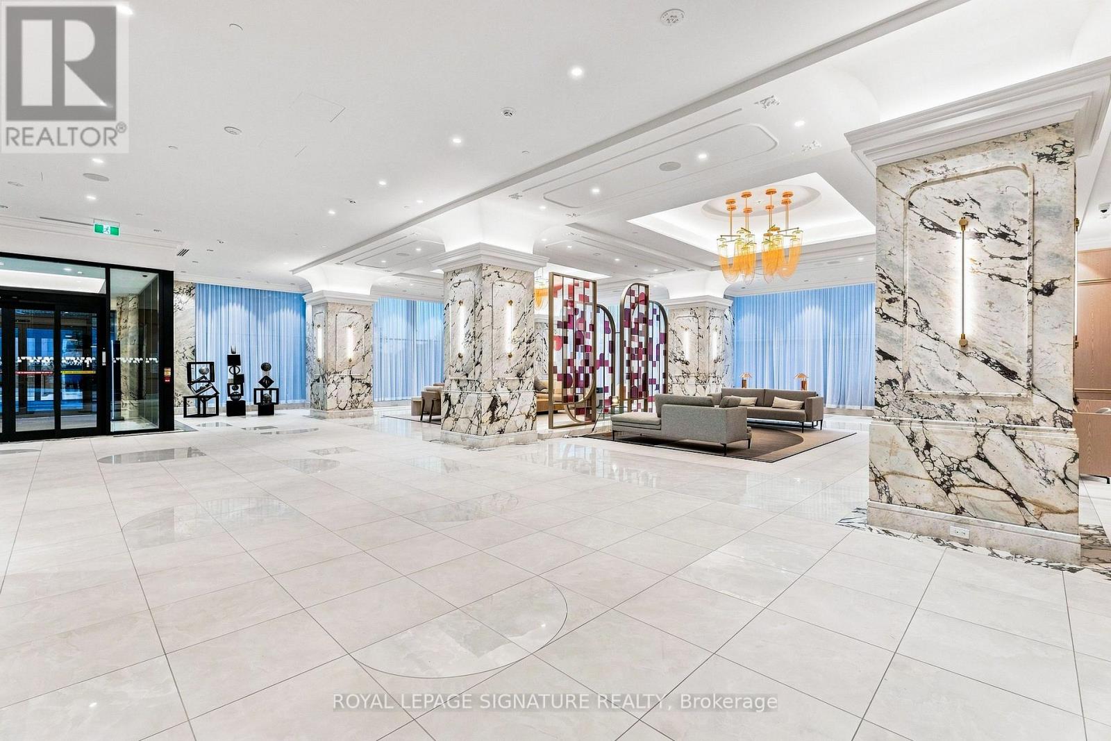 2709 - 10 Inn On The Park Drive, Toronto, Ontario M3C 0P9 - Photo 10 - C13633350