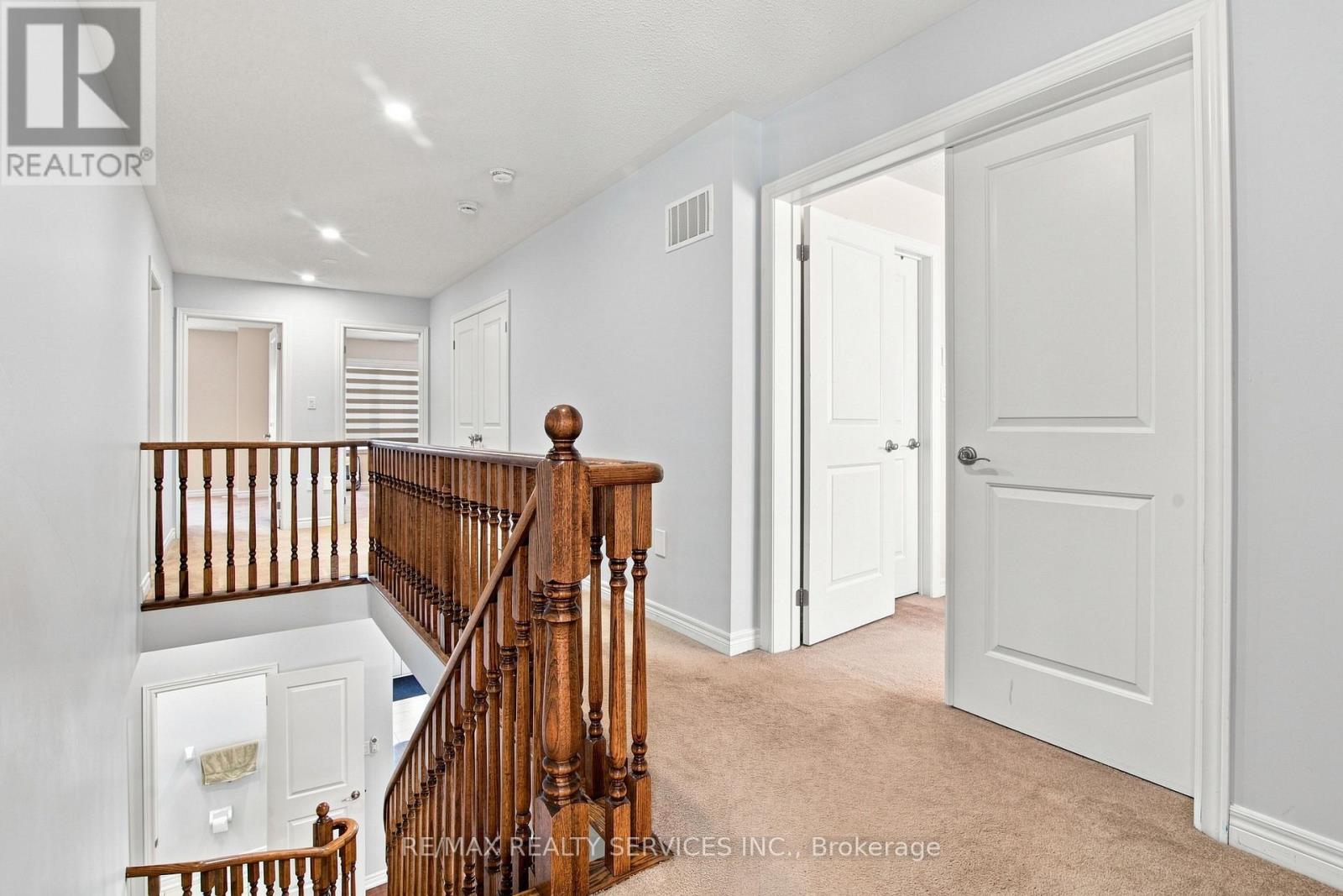 196 Bonnieglen Farm Boulevard, Caledon, Ontario  L7C 4C1 - Photo 27 - W13633354
