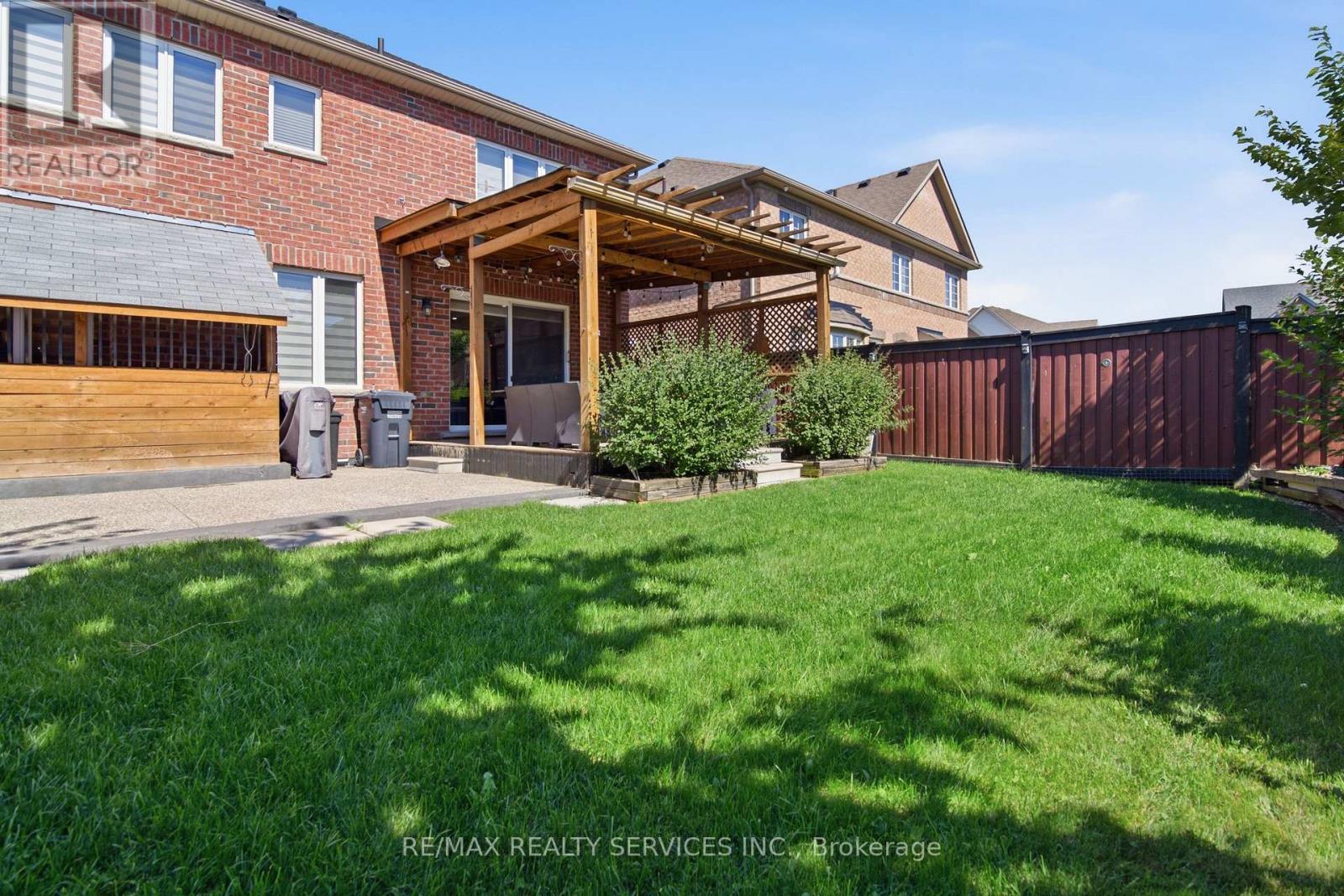 196 Bonnieglen Farm Boulevard, Caledon, Ontario  L7C 4C1 - Photo 48 - W13633354