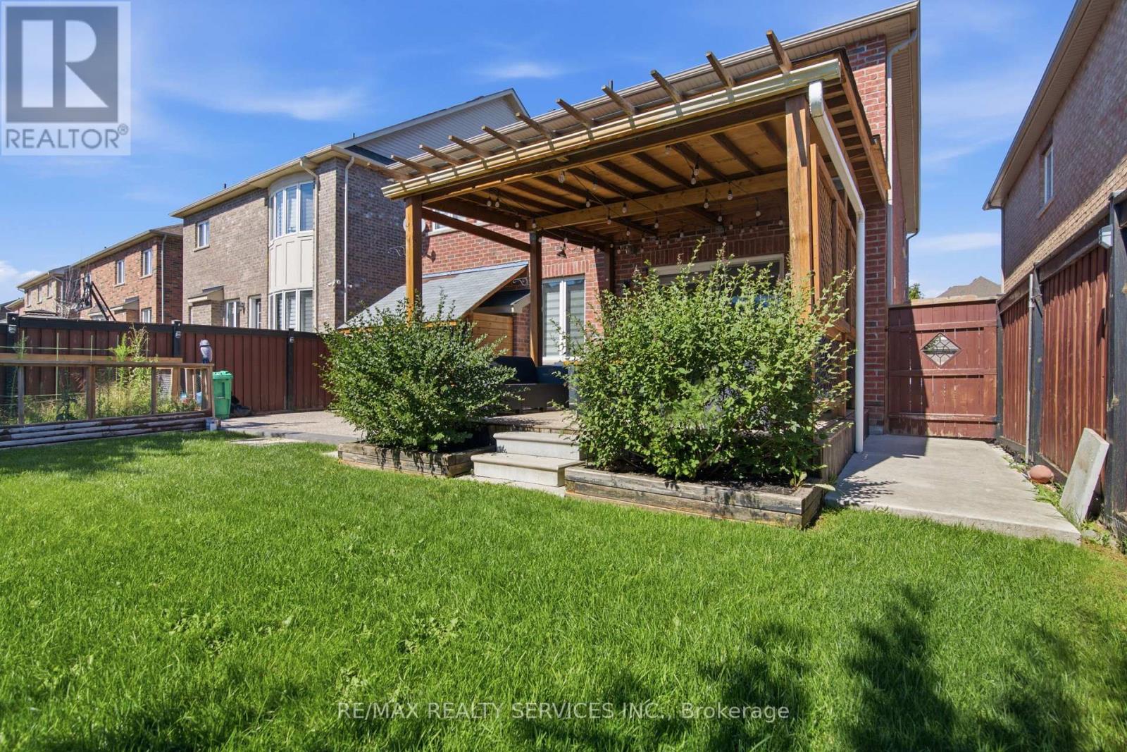 196 Bonnieglen Farm Boulevard, Caledon, Ontario  L7C 4C1 - Photo 49 - W13633354