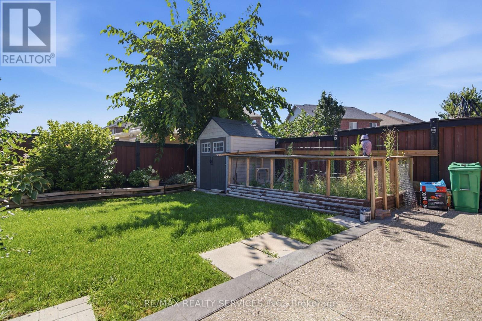 196 Bonnieglen Farm Boulevard, Caledon, Ontario  L7C 4C1 - Photo 50 - W13633354