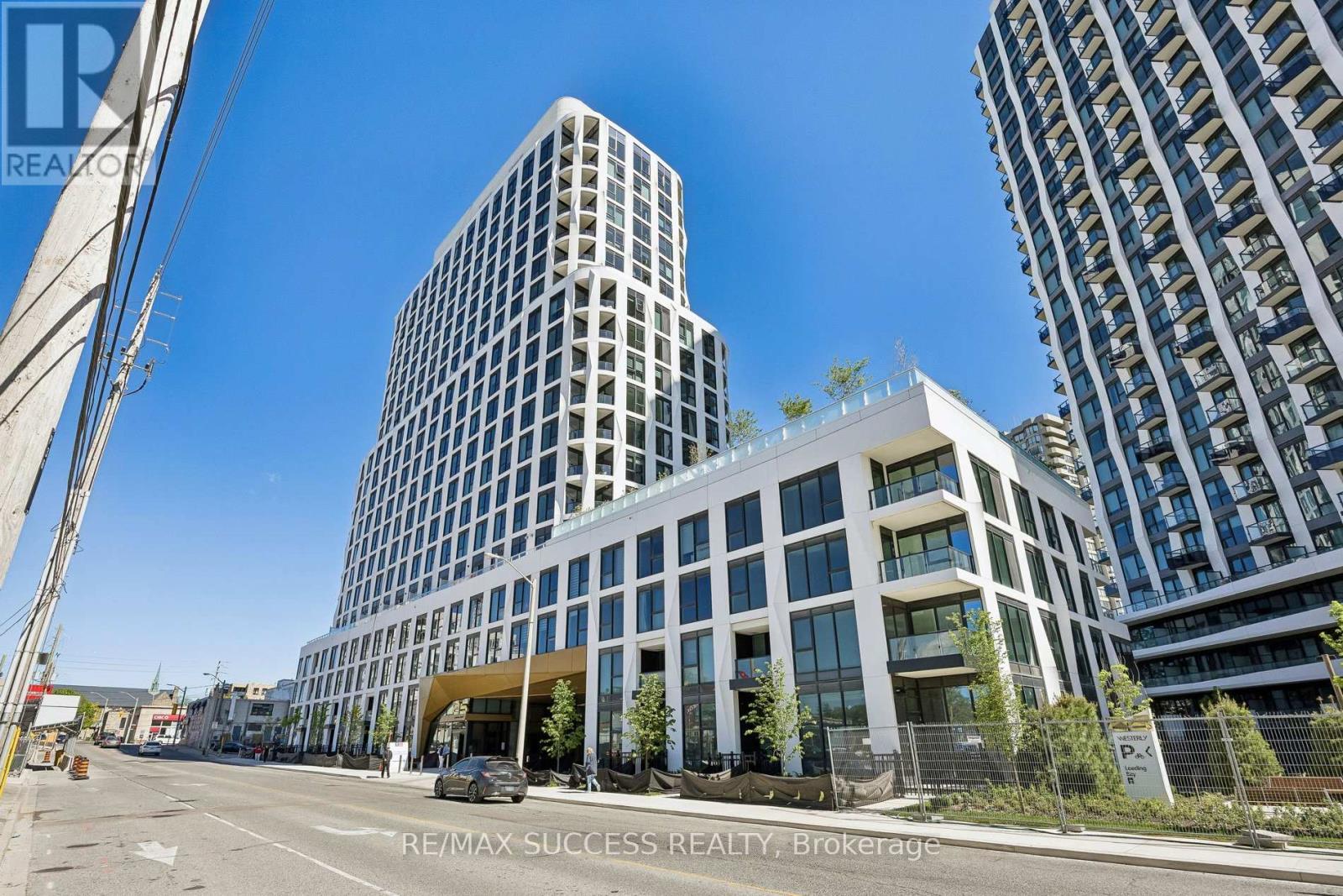 904 - 25 CORDOVA AVENUE, Toronto, Ontario