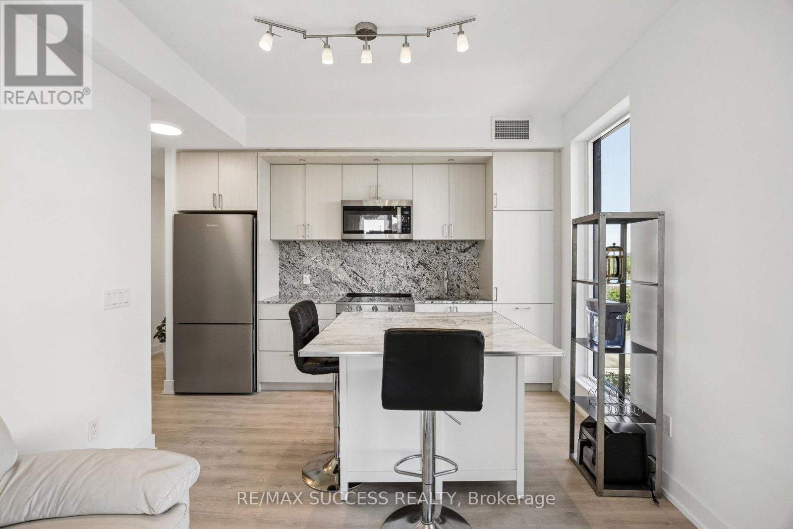 904 - 25 Cordova Avenue, Toronto, Ontario  M9A 0E5 - Photo 12 - W13633384