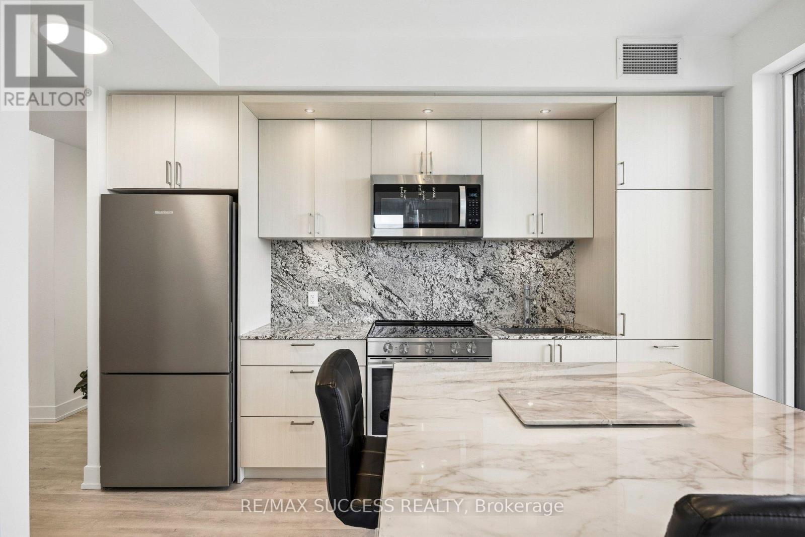904 - 25 Cordova Avenue, Toronto, Ontario  M9A 0E5 - Photo 14 - W13633384
