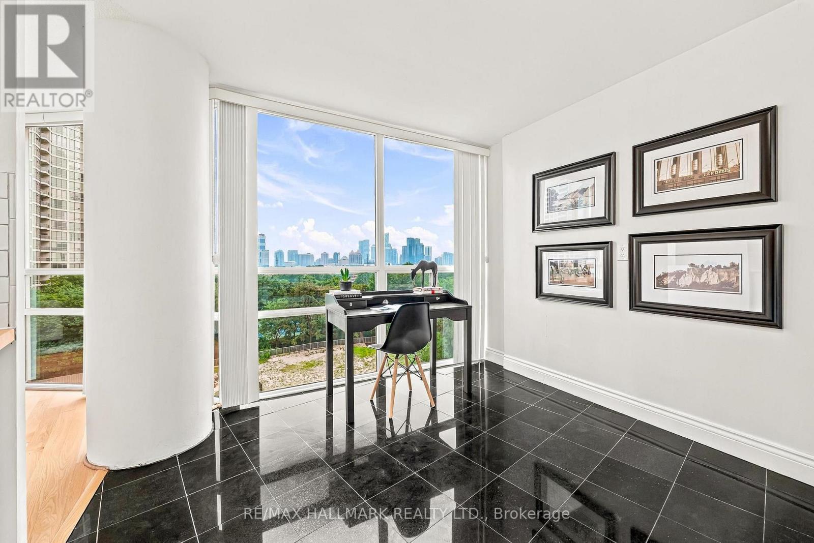 607 - 50 Eglinton Avenue W, Mississauga, Ontario  L5R 3P5 - Photo 13 - W13633482