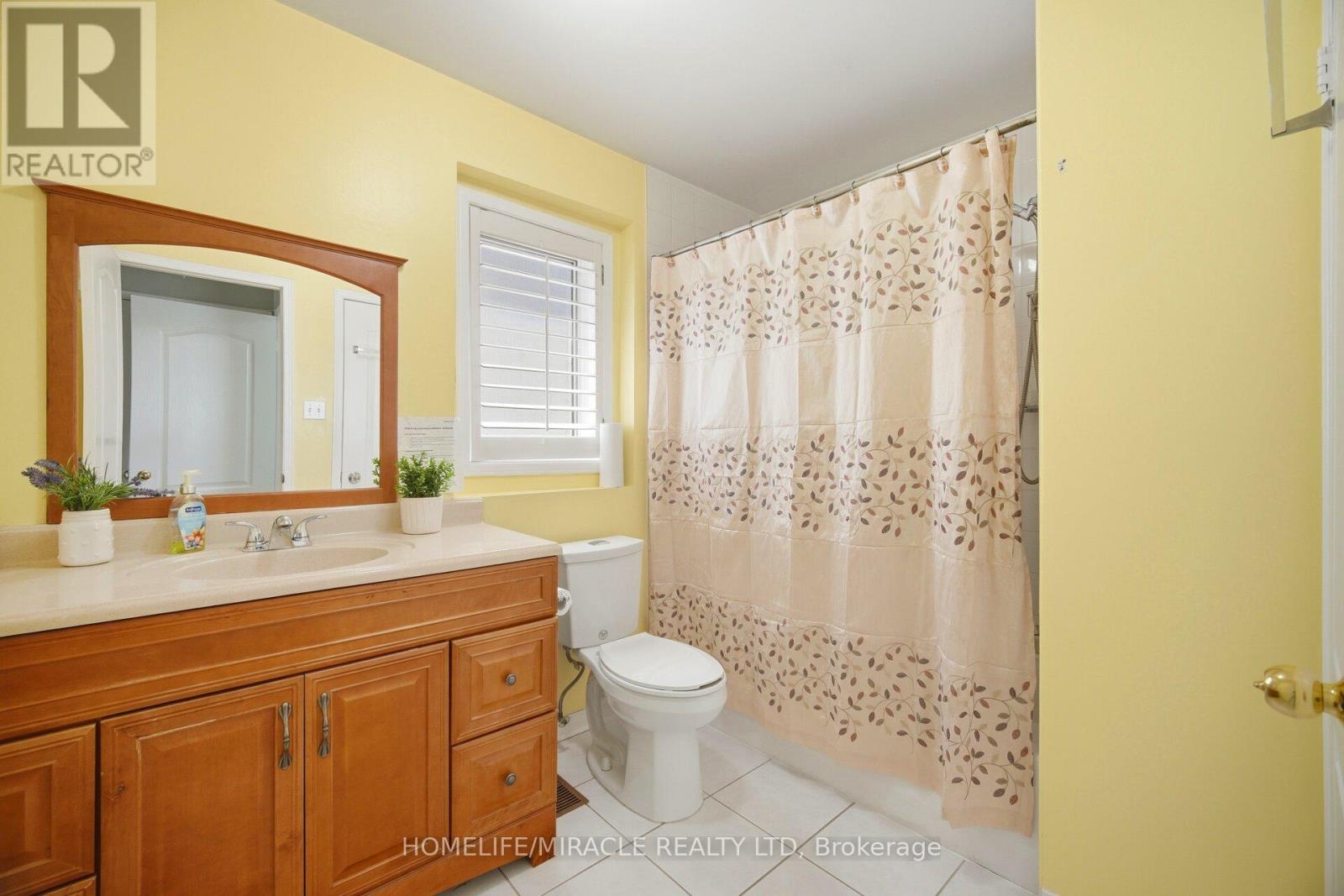 31 Larkspur Road, Brampton, Ontario  L6R 1W8 - Photo 34 - W13633494