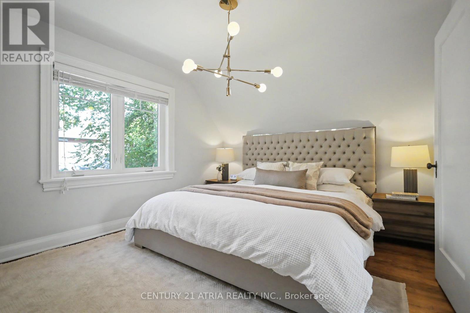 62 Lynngrove Avenue, Toronto, Ontario  M8X 1M9 - Photo 16 - W13633506