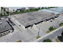 820 FLINT ROAD, Toronto, Ontario