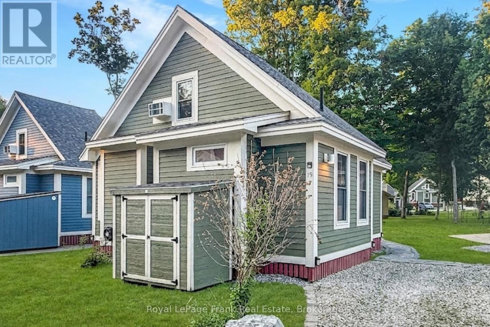 223 - 19 Hollow Lane, Prince Edward County, Ontario  K0K 1P0 - Photo 3 - X13633444