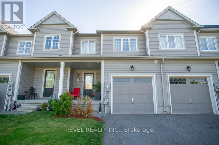 153 English Lane, Brantford, Ontario  N3T 0J3 - Photo 1 - X13633478