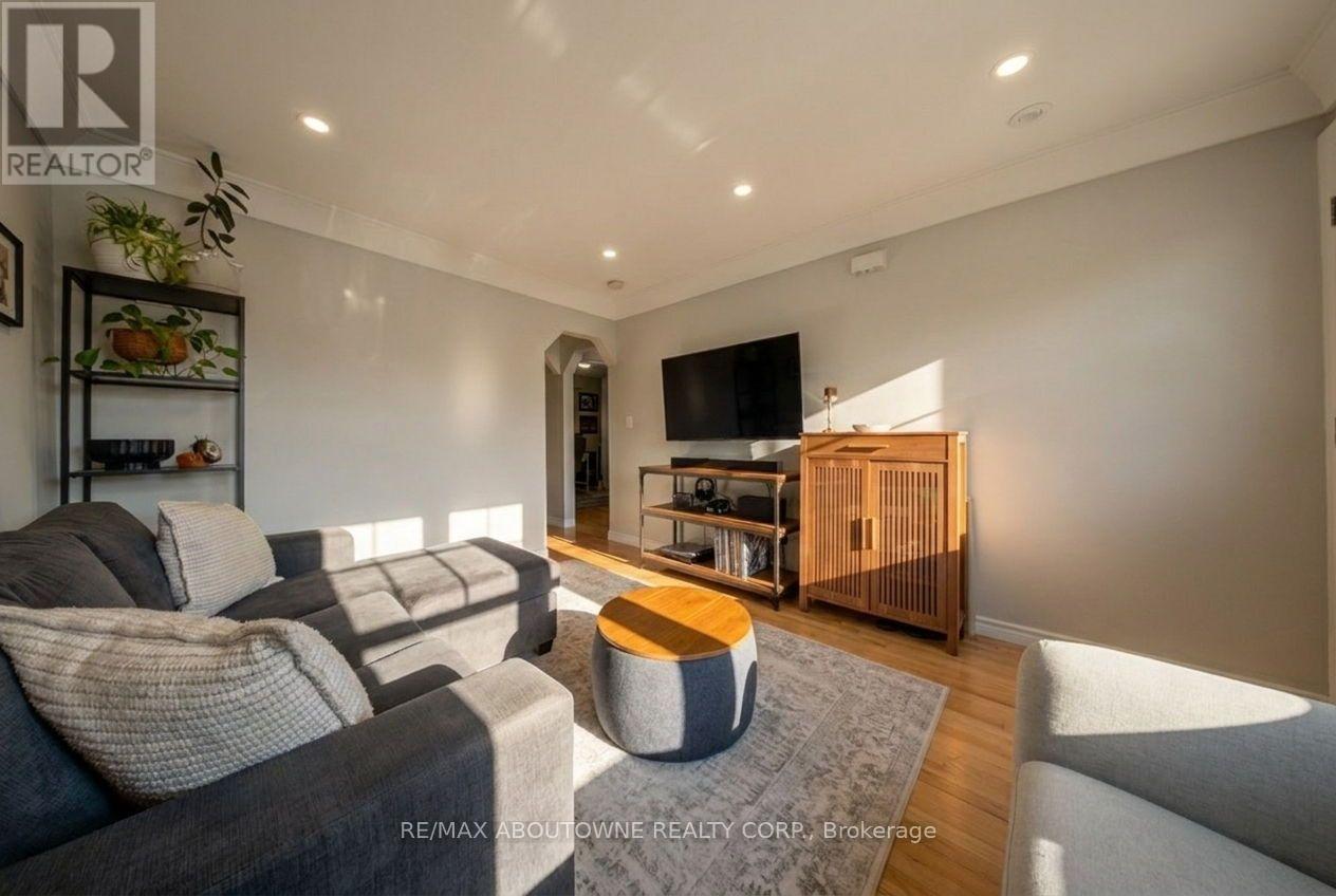 435 Waverly Street, Hamilton, Ontario  L8H 6R5 - Photo 10 - X13633538
