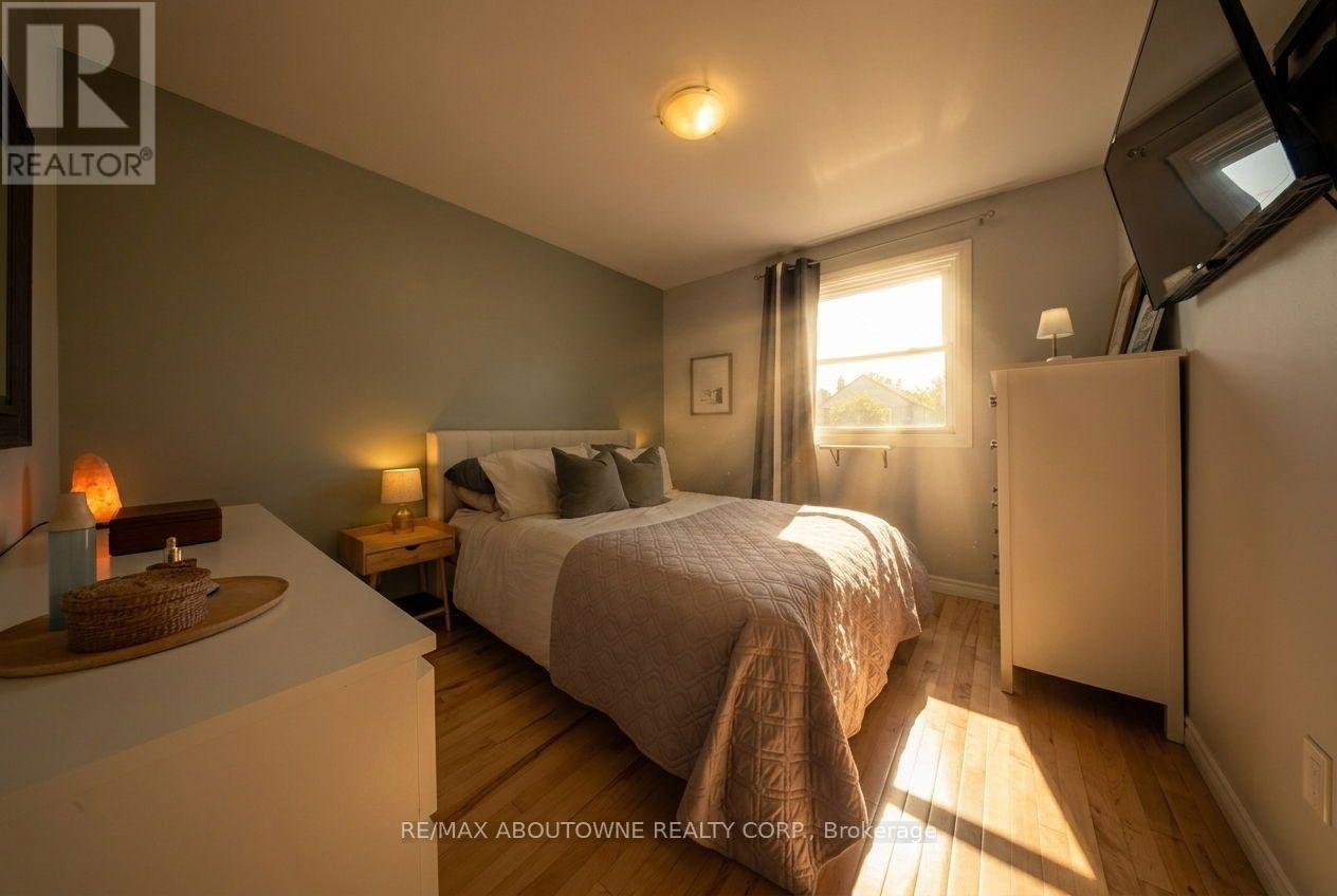 435 Waverly Street, Hamilton, Ontario  L8H 6R5 - Photo 17 - X13633538