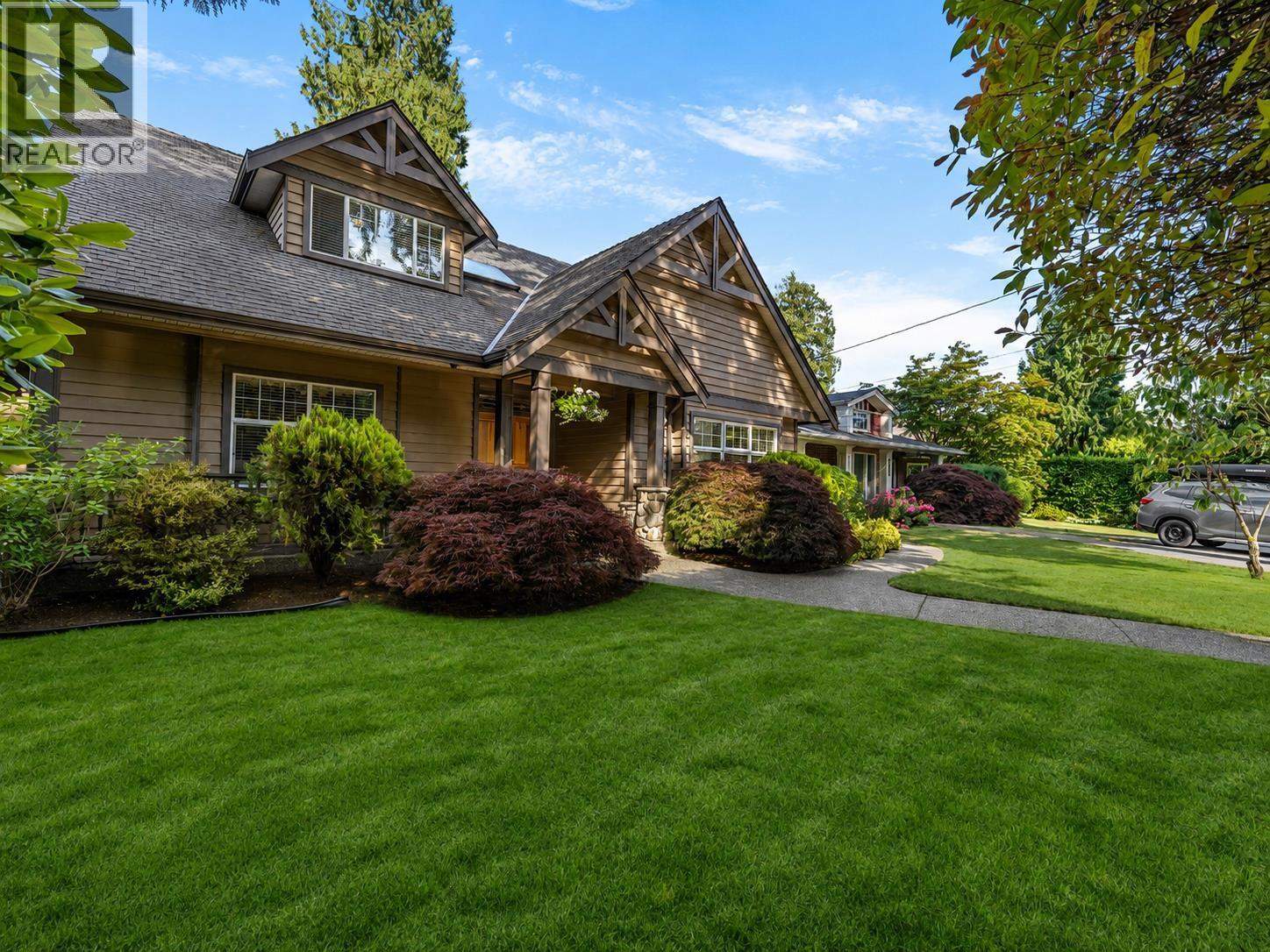 3538 Bluebonnet Road, North Vancouver, British Columbia V7R 4E1 - Photo 3 - R3141000
