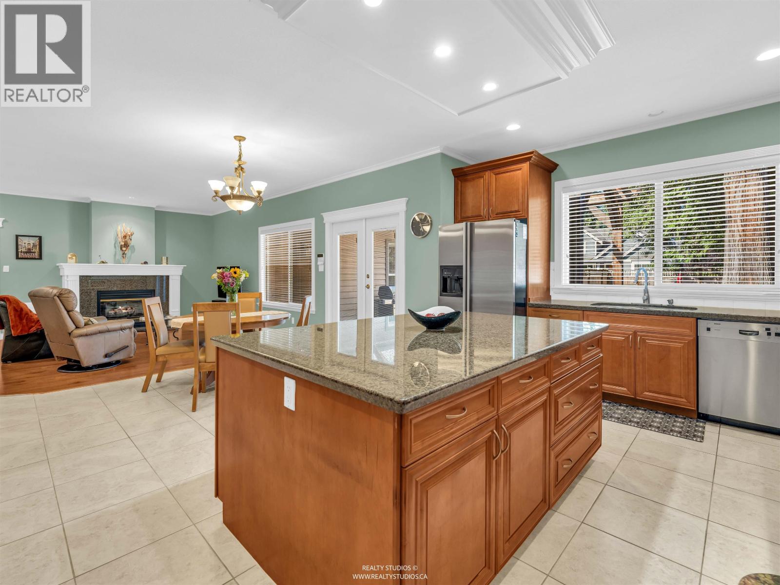 3538 Bluebonnet Road, North Vancouver, British Columbia V7R 4E1 - Photo 17 - R3141000