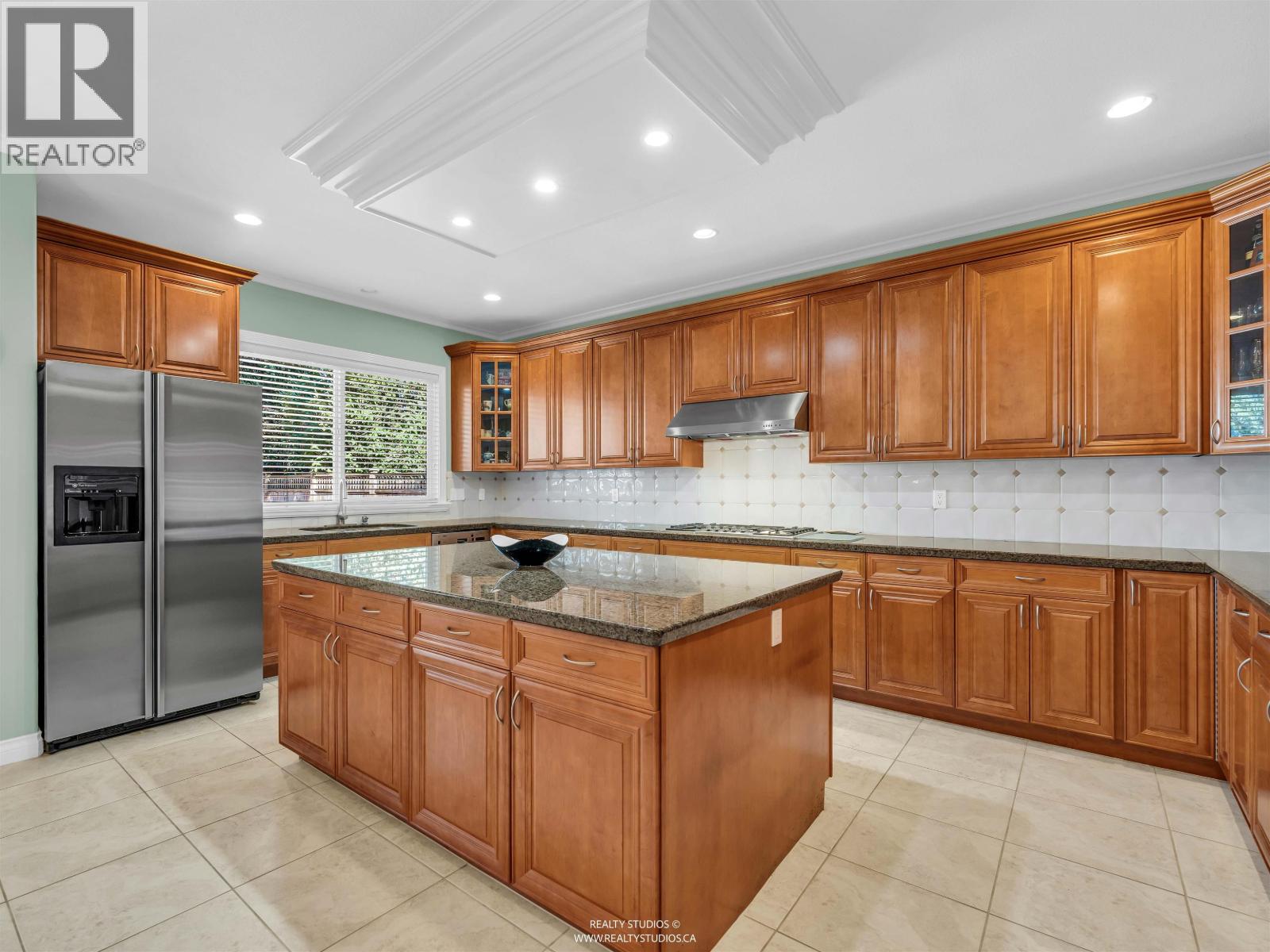 3538 Bluebonnet Road, North Vancouver, British Columbia V7R 4E1 - Photo 16 - R3141000