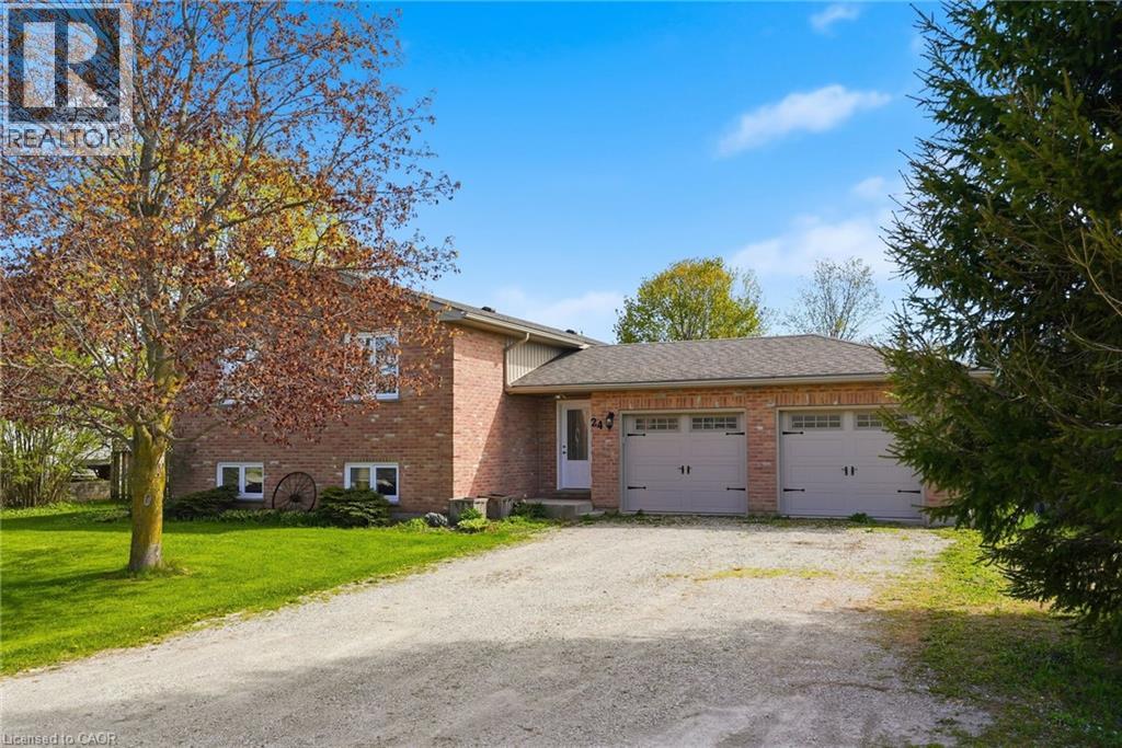 24 Jordan Drive, Belgrave, Ontario  N0G 1E0 - Photo 2 - 40830321