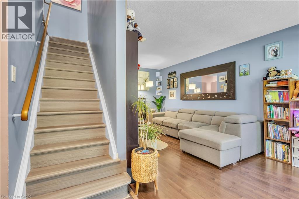375 Pioneer Drive Unit# 7, Kitchener, Ontario  N2P 1L8 - Photo 1 - 40853053