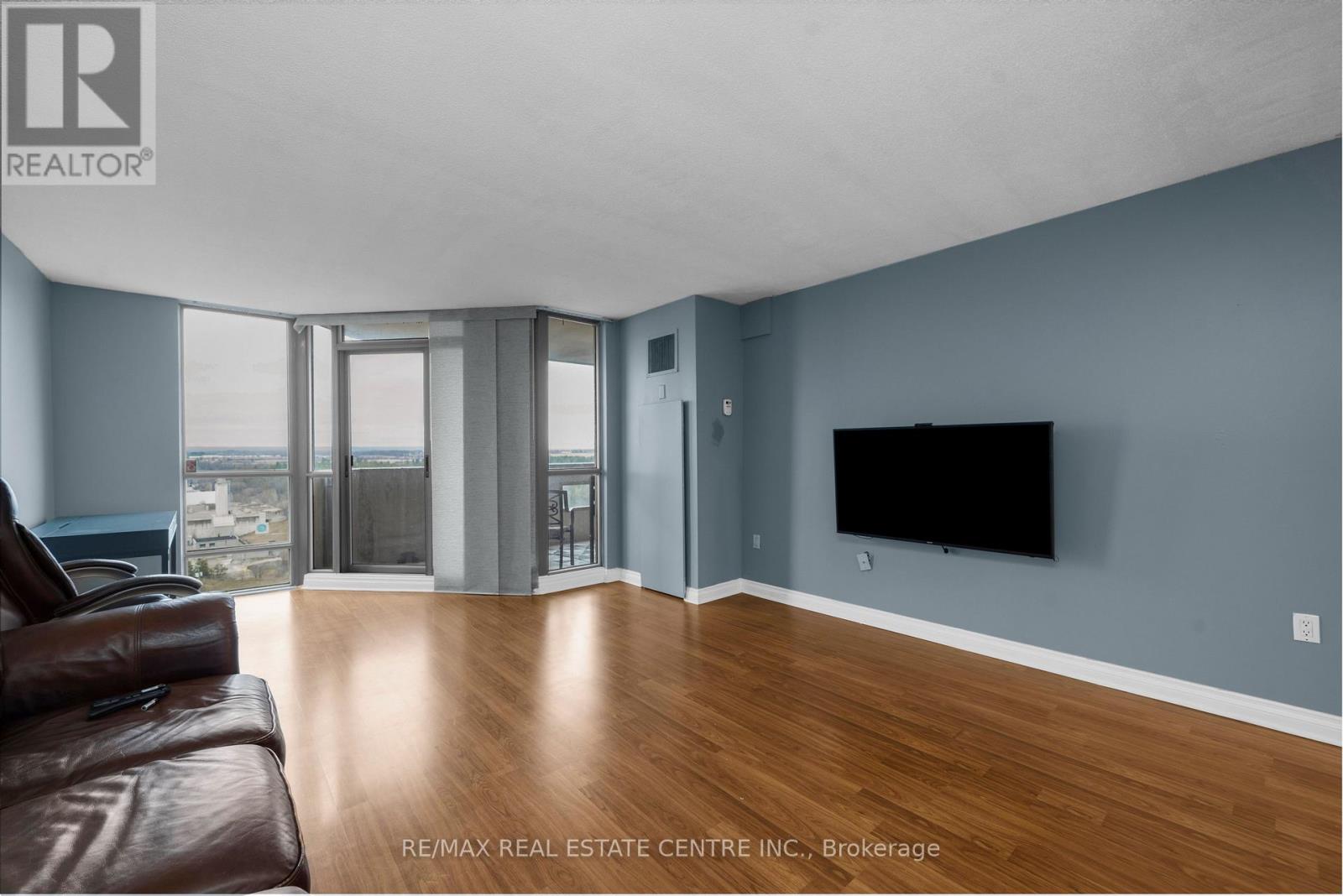 1504 - 20 MCFARLANE DRIVE, Halton Hills, Ontario