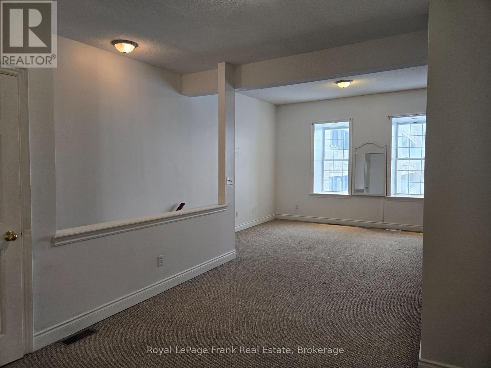 205 - 54 King Street E, Clarington, Ontario  L1C 1N3 - Photo 7 - E13633734