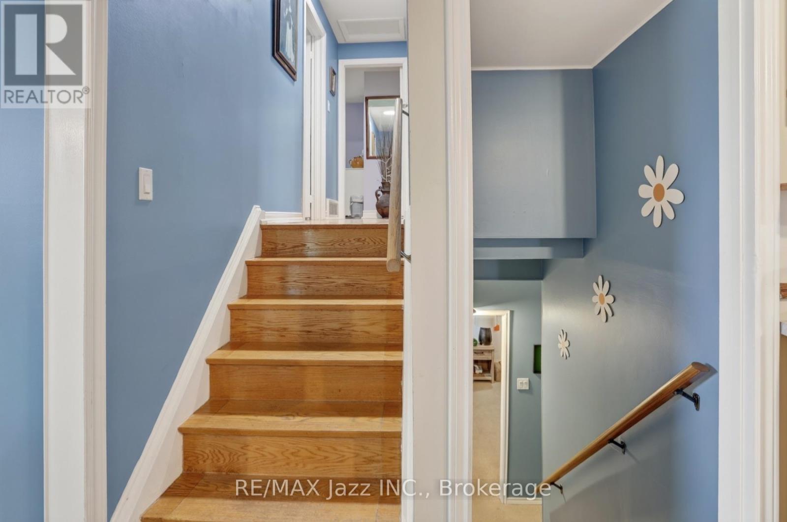 330 Waverly Street N, Oshawa, Ontario L1J 5W1 - Photo 16 - E13633910