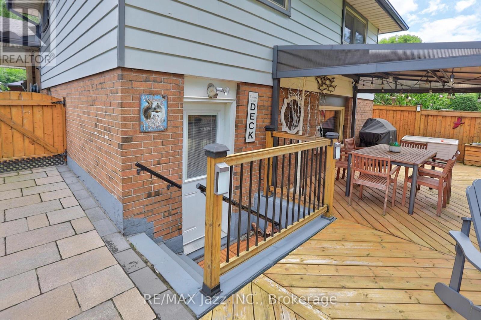 330 Waverly Street N, Oshawa, Ontario L1J 5W1 - Photo 29 - E13633910