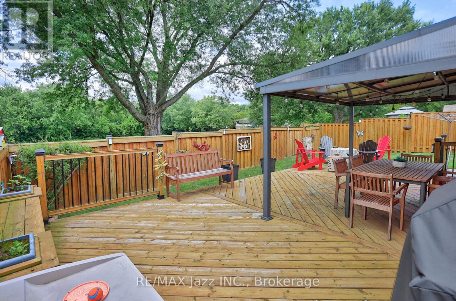330 Waverly Street N, Oshawa, Ontario L1J 5W1 - Photo 32 - E13633910