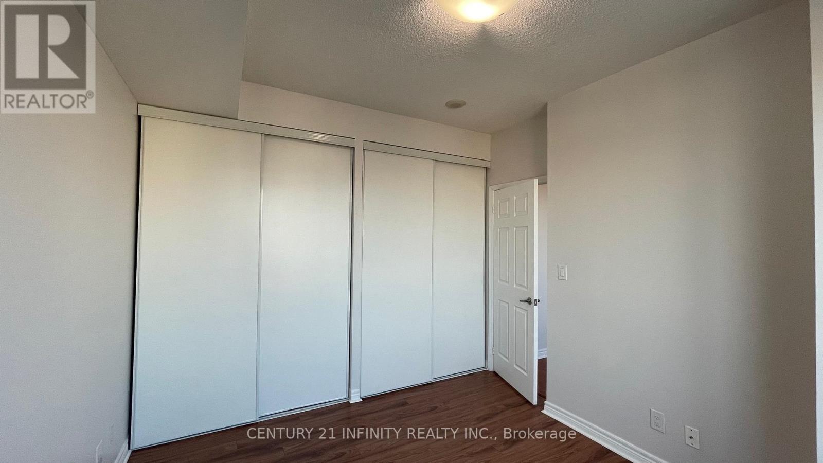 3002 - 208 Enfield Place, Mississauga, Ontario  L5B 0G8 - Photo 12 - W13633900