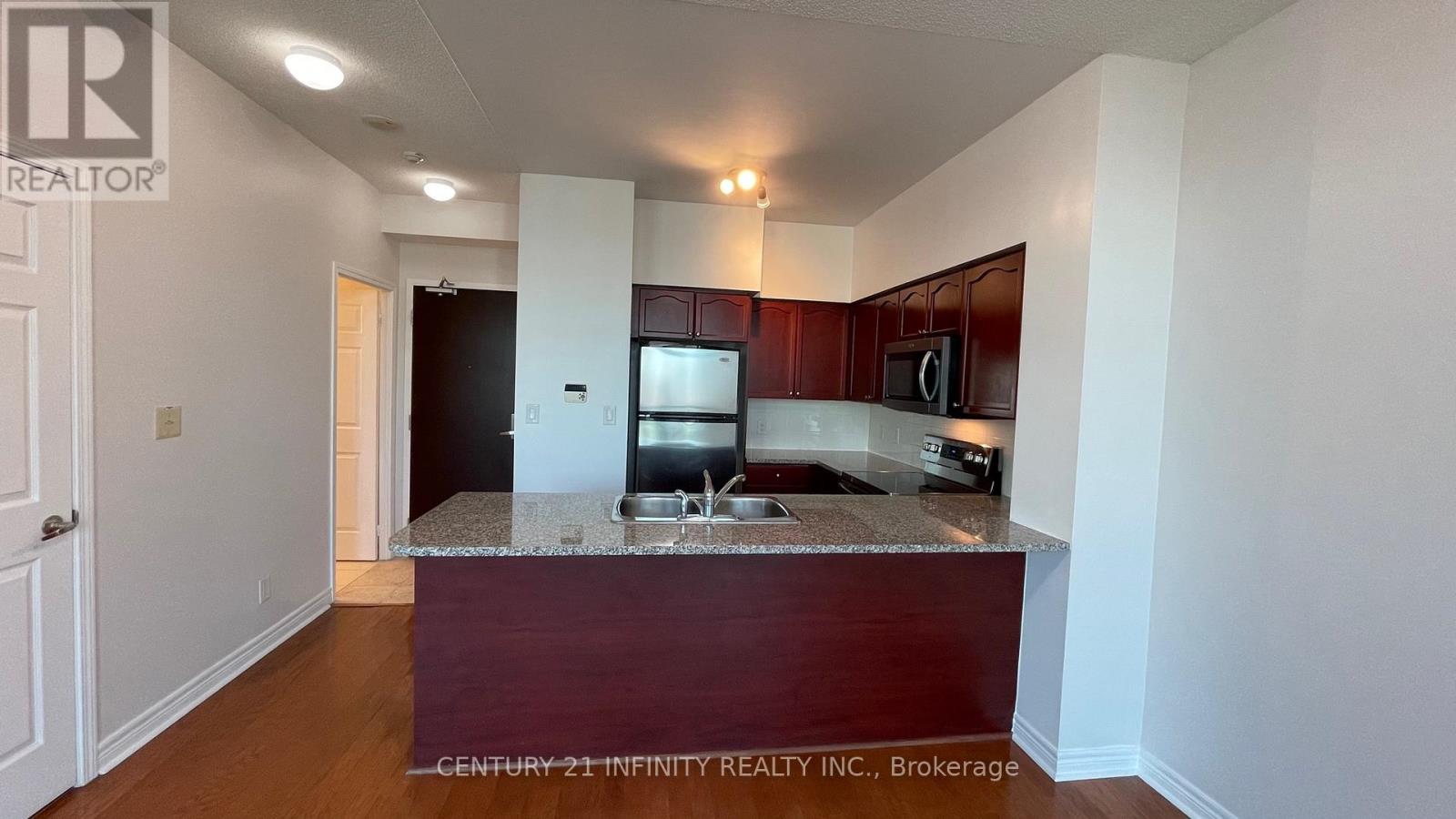 3002 - 208 Enfield Place, Mississauga, Ontario  L5B 0G8 - Photo 5 - W13633900