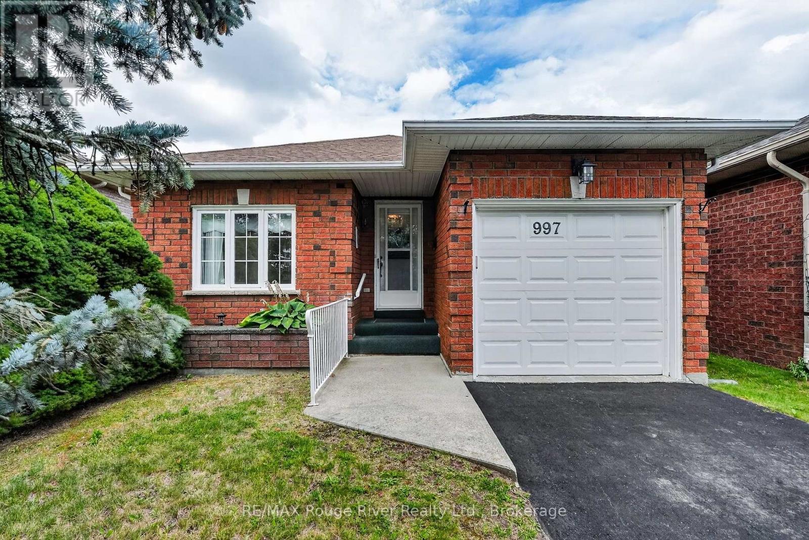 997 FIELD COURT, Cobourg, Ontario