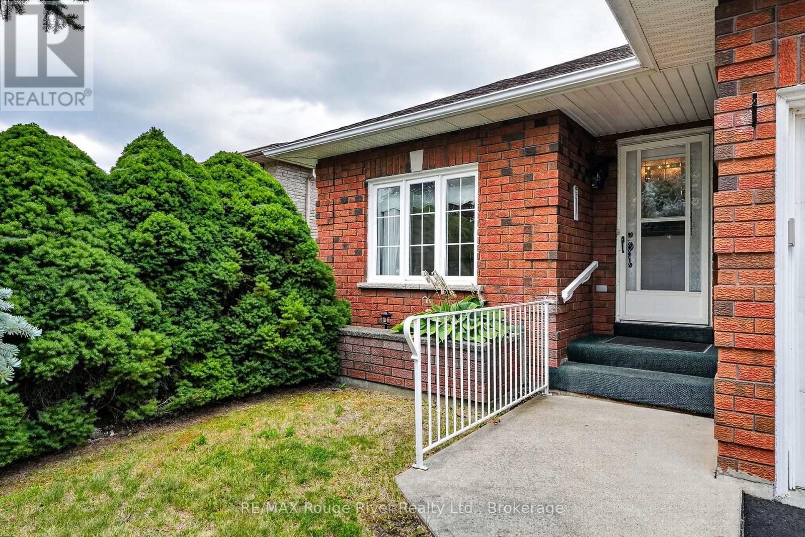 997 Field Court, Cobourg, Ontario  K9A 5M9 - Photo 5 - X13633850