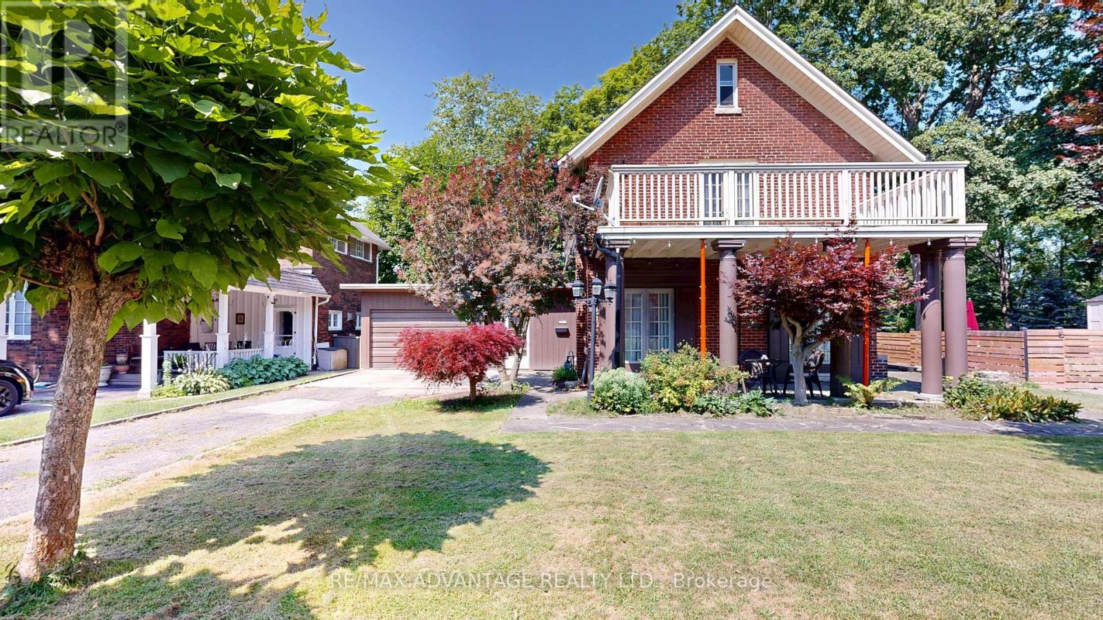 4 Farley Place, St. Thomas, Ontario  N5R 3E5 - Photo 2 - X13633692