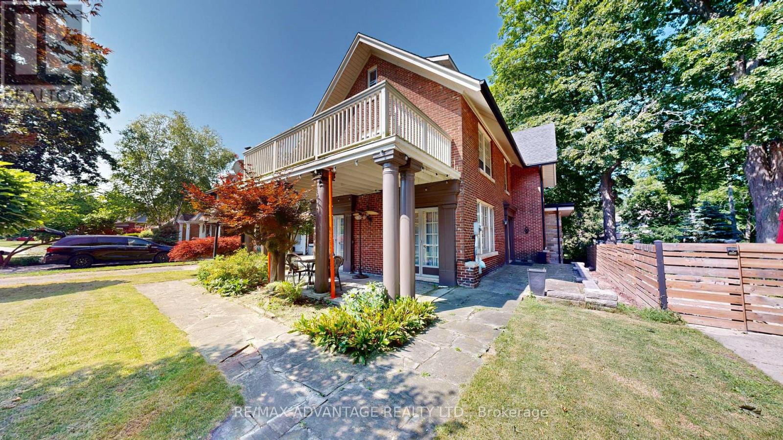4 Farley Place, St. Thomas, Ontario  N5R 3E5 - Photo 3 - X13633692