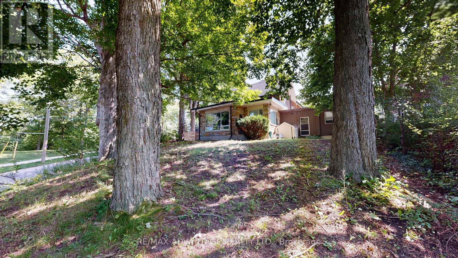 4 Farley Place, St. Thomas, Ontario  N5R 3E5 - Photo 45 - X13633692