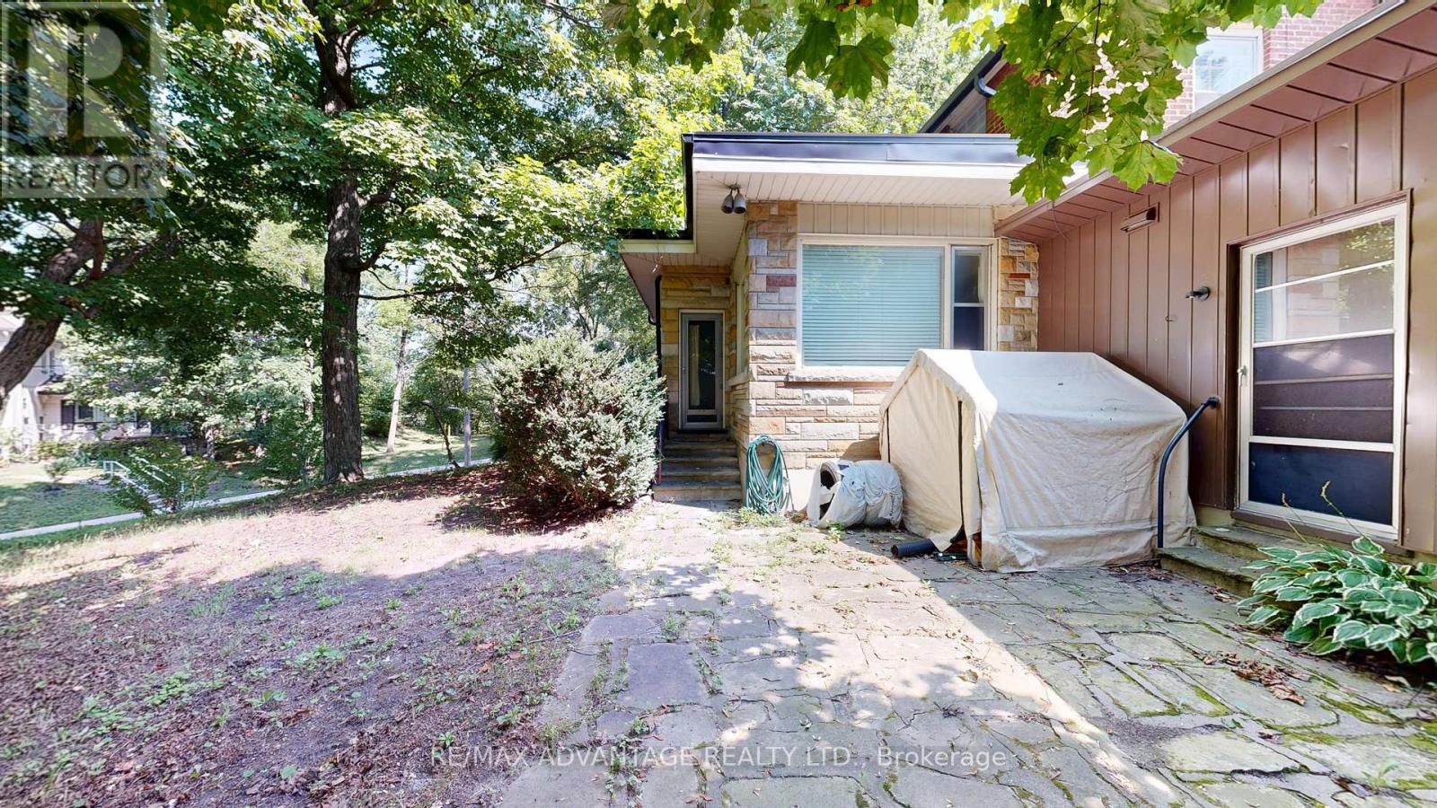 4 Farley Place, St. Thomas, Ontario  N5R 3E5 - Photo 46 - X13633692
