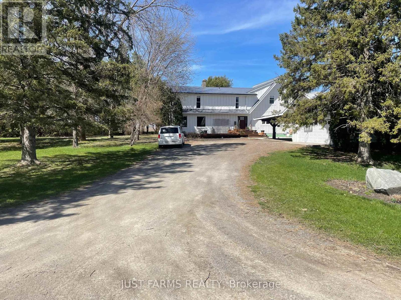 913 Emo Road, Emo, Ontario  P0W 1E0 - Photo 1 - X13633726