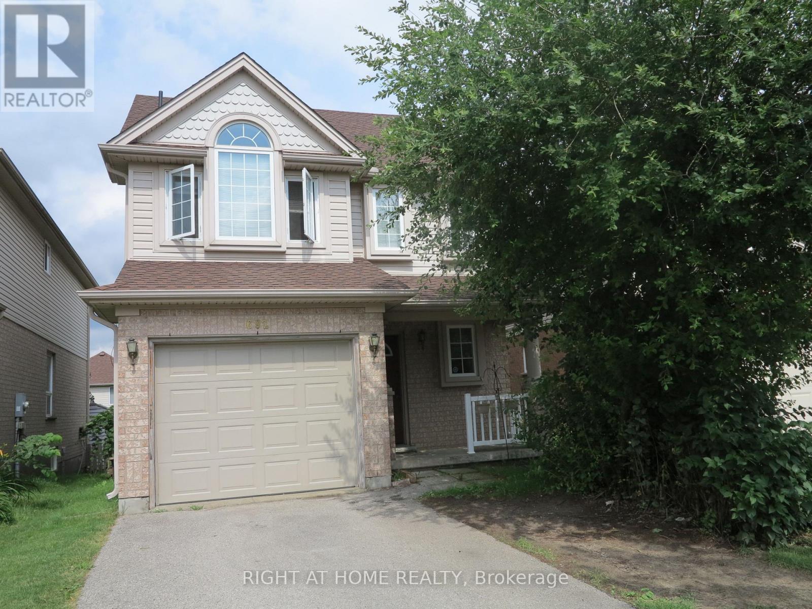 692 Oakcrossing Road, London North, Ontario  N6H 5V9 - Photo 1 - X13633788